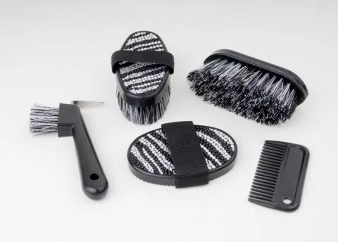 Rhinegold grooming kit online