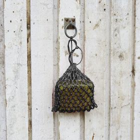 Little Piggy Feed Block Holder Net Black