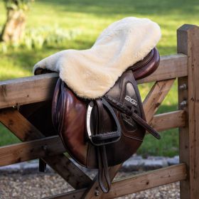 LeMieux Simuwool Seat Saver - Natural