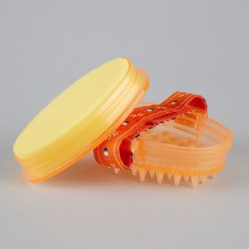 Premier Equine Curry Comb With Integrated Sponge - Amber